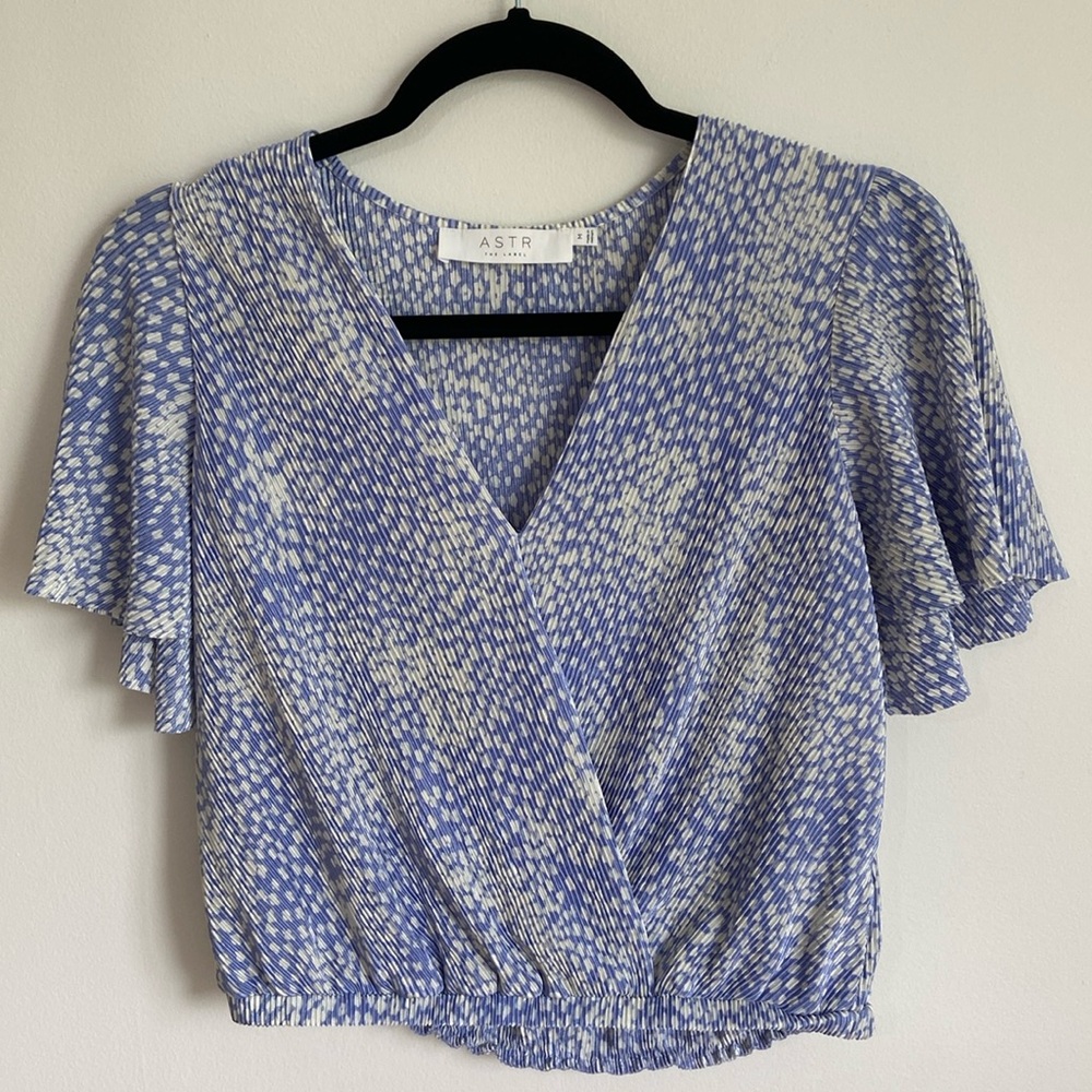 ASTR the Label Short Sleeve Plisse Top SIZE M - Picture 4 of 11